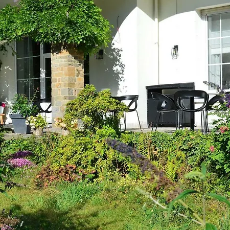 La Heid Des Pairs 4*